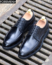 SEATTLE | Black Derbies