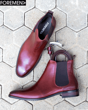 CARDIZ | Ox Blood Chelsea Boots With Matching Belt