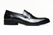VICTOR | Wide Leather Penny Loafer