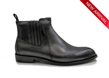 DANKARN| Black Chelsea Boots